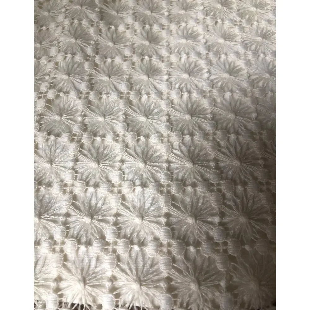 NWT Lisa and Lucy lace cream lace mini skirt size 4